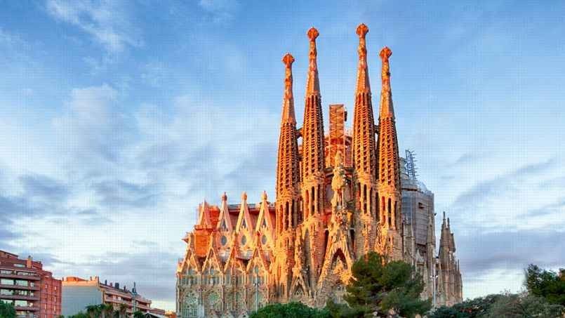 الأماكن السياحية في برشلونة
