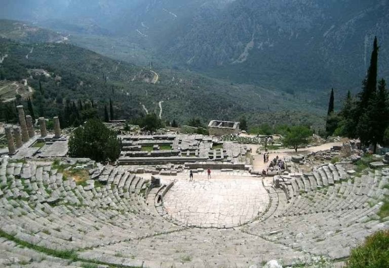 Delphi Theatre - مسرح دلفي 