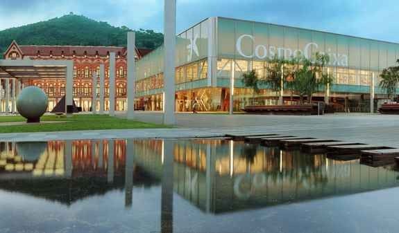 متحف كوزمو كايزا للعلوم - The CosmoCaixa Science Museum