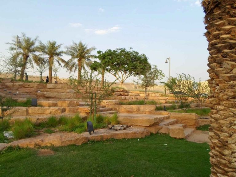 حديقة الديرة Dirriya Park