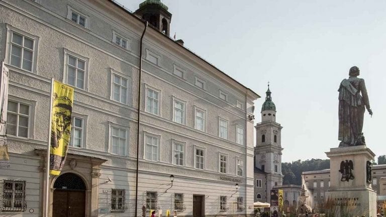 Salzburg Museum - متحف سالزبورغ