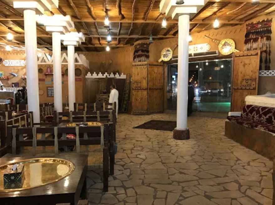 مطعم القرية التراثية الشعبي Heritage Village Restaurant