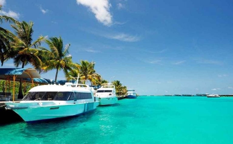 التنقل إلى/ في المالديف travel to maldiveislands