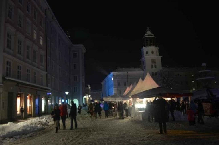 سوق ريزيدنس بلاتز ‪Residenz Platz Market