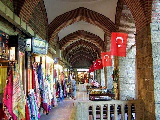 - سوق الحرير " كوزا خان" ..أقدم الأسواق التركية وأشهرها...