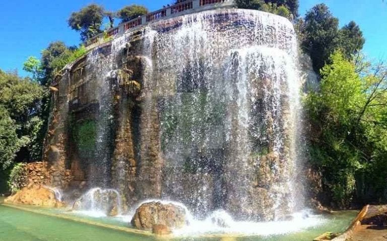 حديقة " كولين دو شاتو " ..أجمل الأماكن السياحية فى نيس..