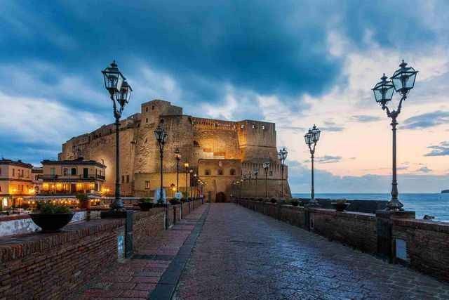 قلعة ديلوفو Castle of Delovo