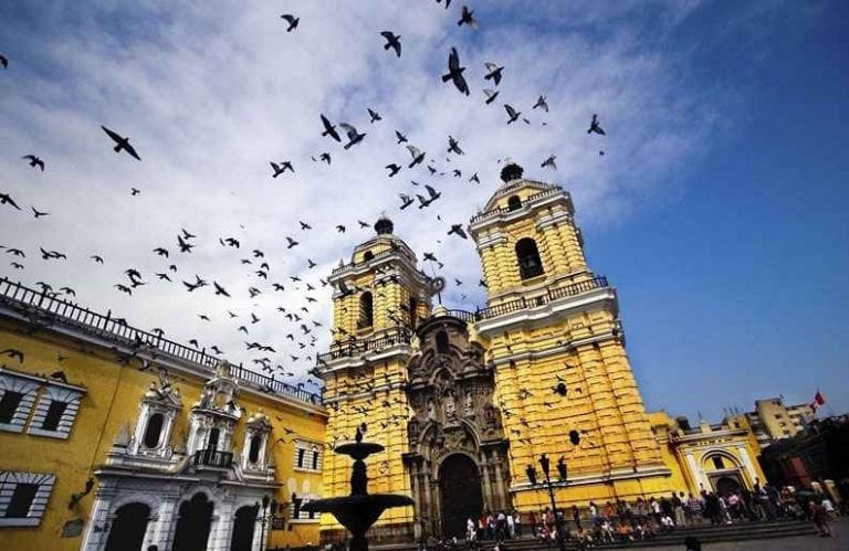 الاماكن السياحية في البيرو .. " ليما City of Lima " ..