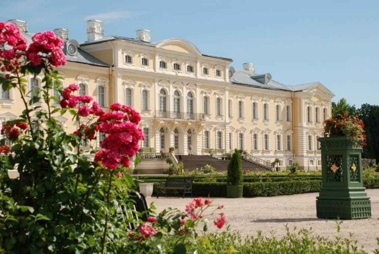 قصر ومتحف روندال Rondal Palace and Museum