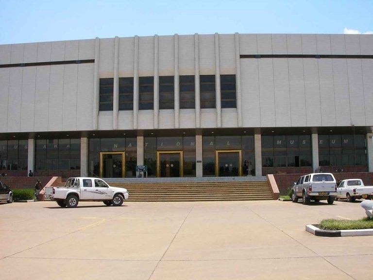 " متاحف زامبيا Museums of Zambia " .. الاماكن السياحية في زامبيا ..
