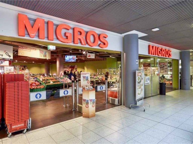 " ميجروس Migros Montreux " .. افضل اماكن السياحة في مونترو ..