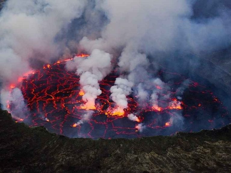 - بركان "نيراجونجو "..أهم معالم السياحة في الكونغو الديموقراطية ..