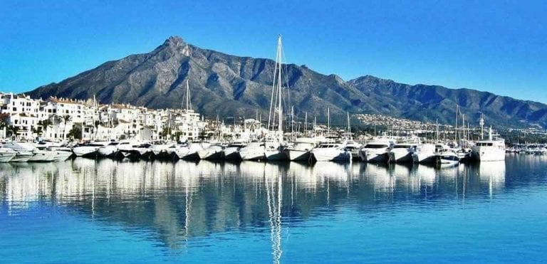 " ميناء بويرتو بانوس Puerto Banús" .. اهم معالم السياحة في ماربيا ..