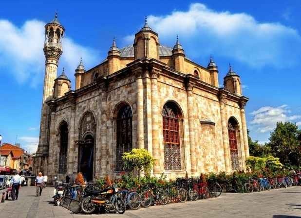 " مسجد العزيزية Mosque of Aziziyah ".. اهم معالم السياحة في مدينة قونيا ..