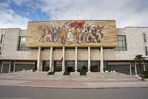 " متحف شيكي  Sheki Museum " .. افضل اماكن السياحة في  شيكي اذربيجان ..