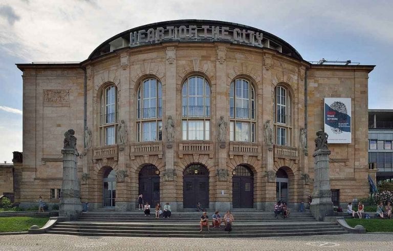 " مسرح فرايبورغ Theater Freiburg " .. افضل اماكن السياحة في فرايبورغ ..