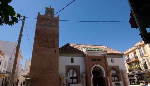 " مسجد سيدى أبو الحسن Sidi Abou El Hassan Mosque " .. أهم اماكن السياحة في مدينة تلمسان ..