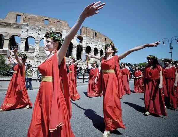 تعرف على..أهم عادات وتقاليد سكان روما ..