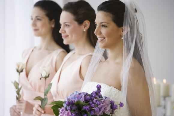 "الرداء الأبيض "للنساء فى حفلات الزفاف ..أشهرعادات وتقاليد الزواج فى امريكا...