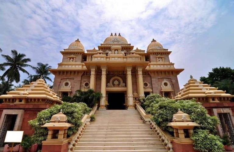 مباني تراثية - السياحة في مدينة مدراس الهندية Chennai