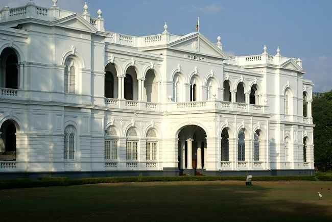 "متحف كولومبو الهولندي" "colomb dutch museum"