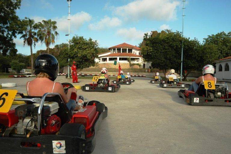 "مومباسا co-kart "..واحدا من أهم اماكن السياحة فى مومباسا..
