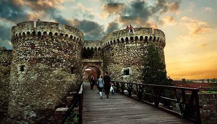 قلعة بلغراد 