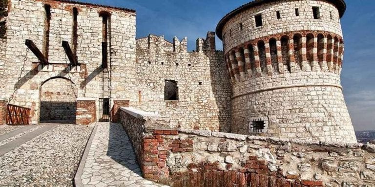 قلعة بريشيا Brescia castle 