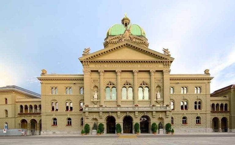  القصر الإتحادى السويسرى بوندسهاوس Federal Palace of Switzerland