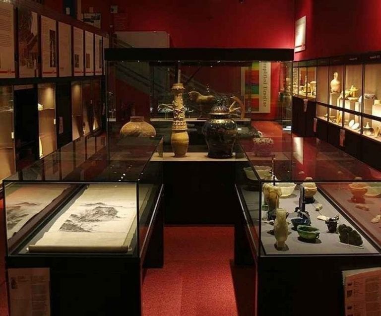  المتحف الشرقى The Oriental Museum