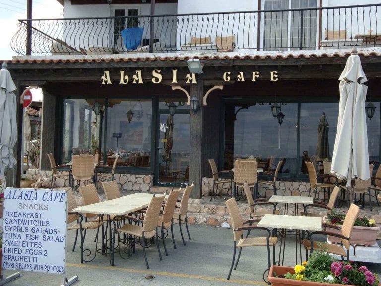 Alasia Café - مقاهي في لارنكا Larnaca‬