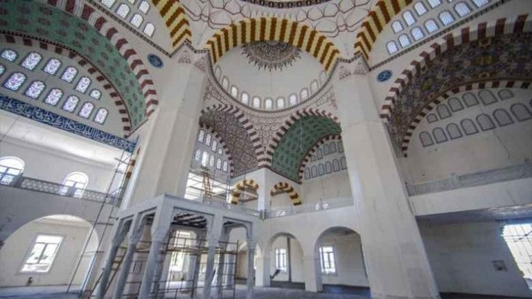 مسجد "serefeli"...واحدا من أهم اماكن السياحة في أدرنة التركية..
