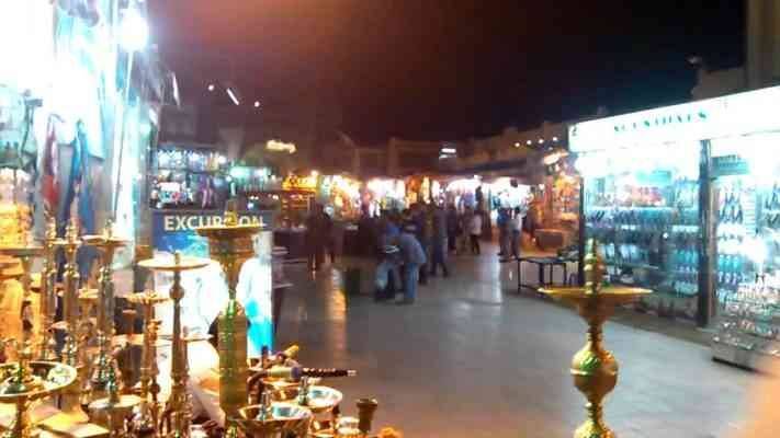 زيارة السوق القديم والتسوق في المولات بشرم الشيخ - الأنشطة السياحية في شرم الشيخ Sharm Elsheikh