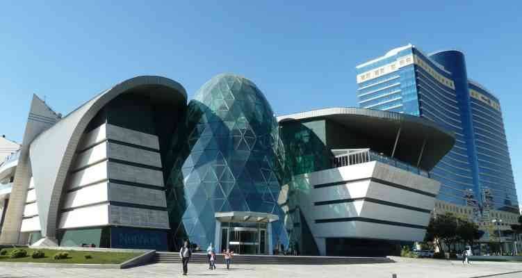  مجمع بارك بولفار - التسوق في باكو Baku