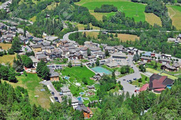 Pre saint Didier, Aosta Valley - المناطق السياحية القريبة من شامونيه Chamonix 