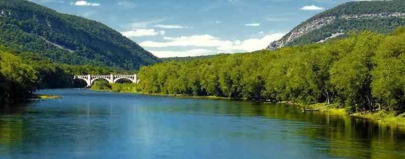 The Delaware River - المناطق السياحية القريبة من نيويورك New York