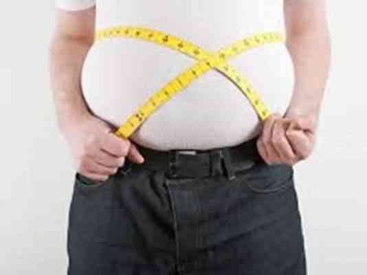 أضرار مشروبات الدايت على زيادة الوزن ومحيط الخصر