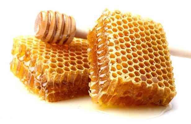 فوائد العسل الطبيعى على الريق