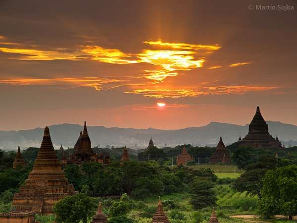 معلومات عن دولة بورما