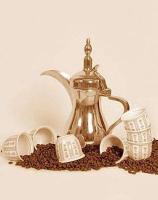 أواني القهوة العربية - أشهر منتجات قطر