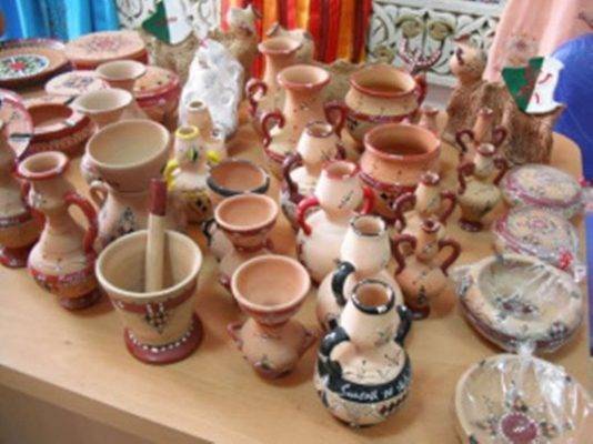 الصناعات الحرفية الفخار - أشهر منتجات سلطنة عمان