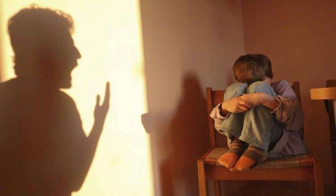 العنف الأسري - مشاكل الأطفال في المجتمع