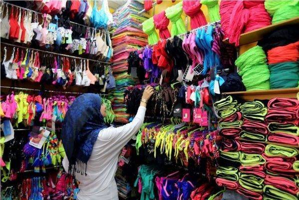 تعرف على أسعار الملابس في لبنان 2019
