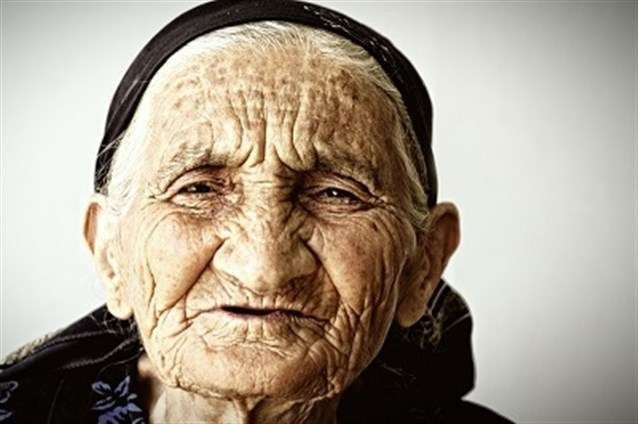 سيدنا محمد والمرأة العجوز