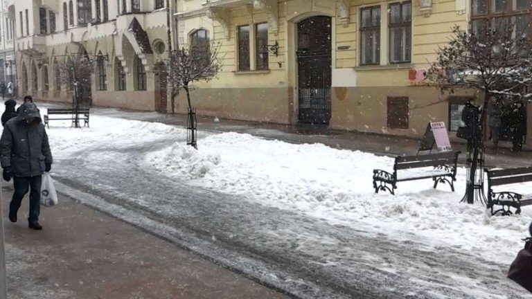 الطقس في أوكرانيا شهر يونيو 
