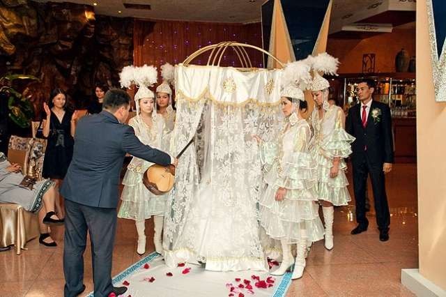 تكاليف الزواج في كازاخستان