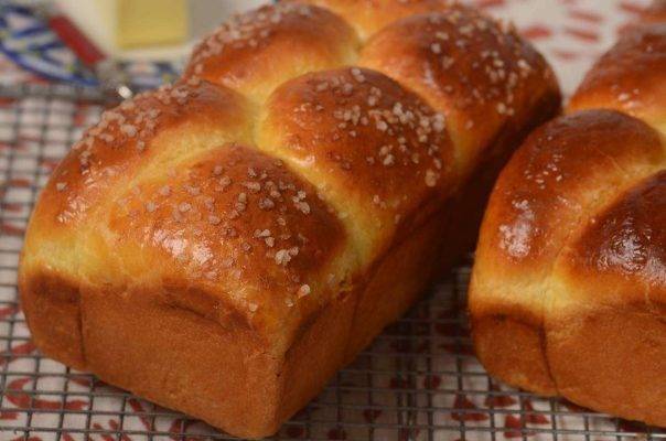 Brioche - أشهر الحلويات الفرنسية