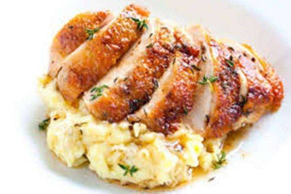 Seared Chicken Breasts with French Potato Salad - أكلات فرنسية بالدجاج