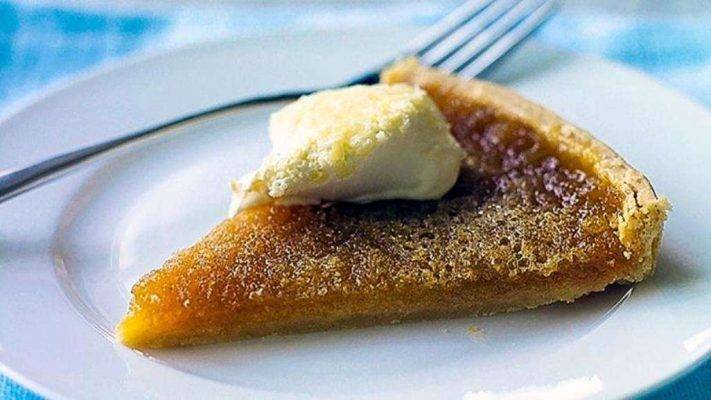 Treacle Tart - حلويات مشهورة في بريطانيا