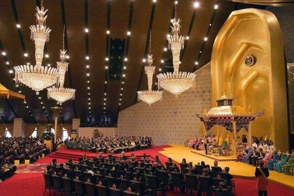 قصر نور الإيمان ..